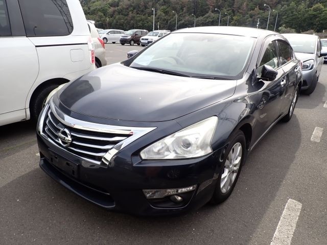NISSAN TEANA 2019/4