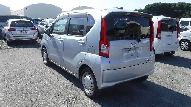 DAIHATSU MOVE 2019/4