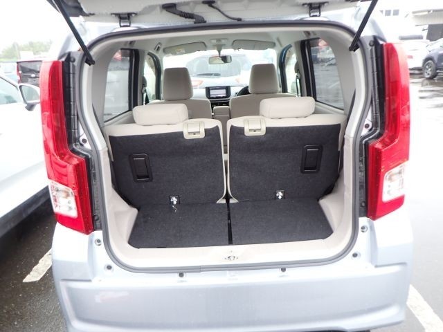 DAIHATSU MOVE 2019/6