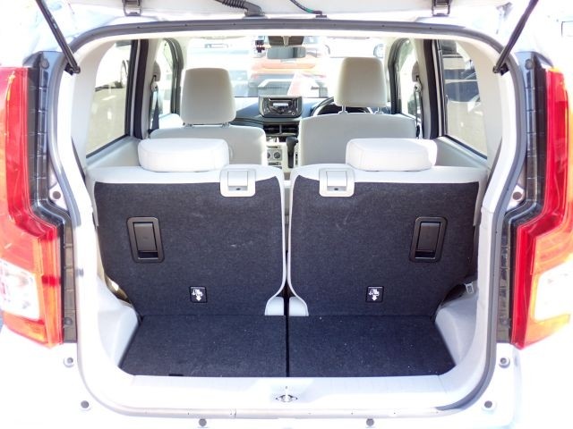 DAIHATSU MOVE 2020/10