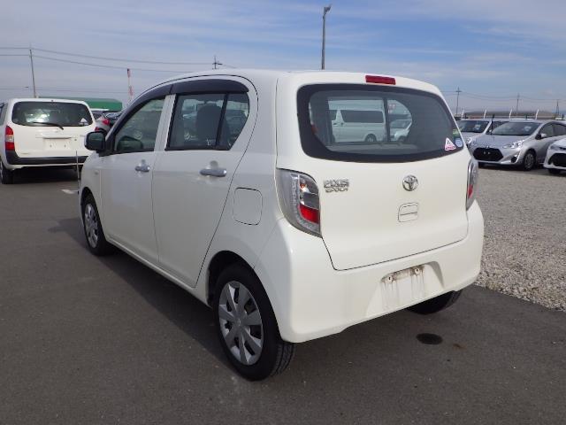 TOYOTA PIXIS EPOCH 2016/10