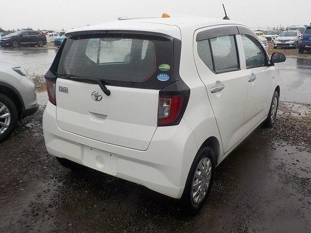 TOYOTA PIXIS EPOCH 2019/1
