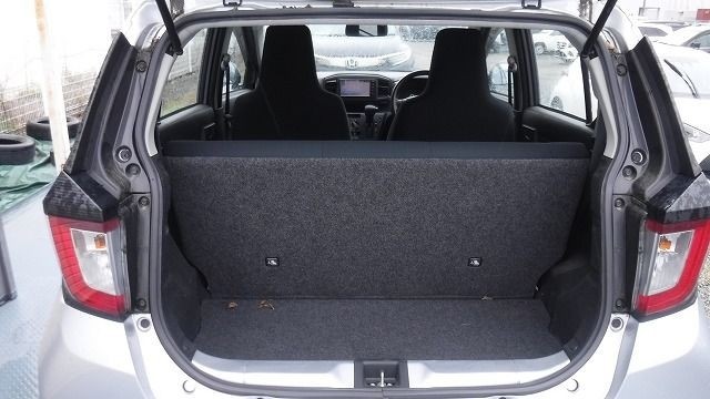 TOYOTA PIXIS EPOCH 2019/3