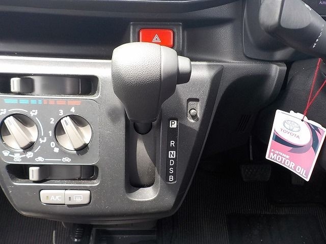 TOYOTA PIXIS EPOCH 2019/5