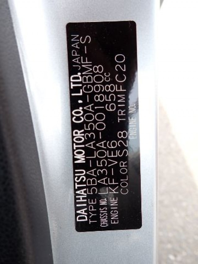 TOYOTA PIXIS EPOCH 2019/6