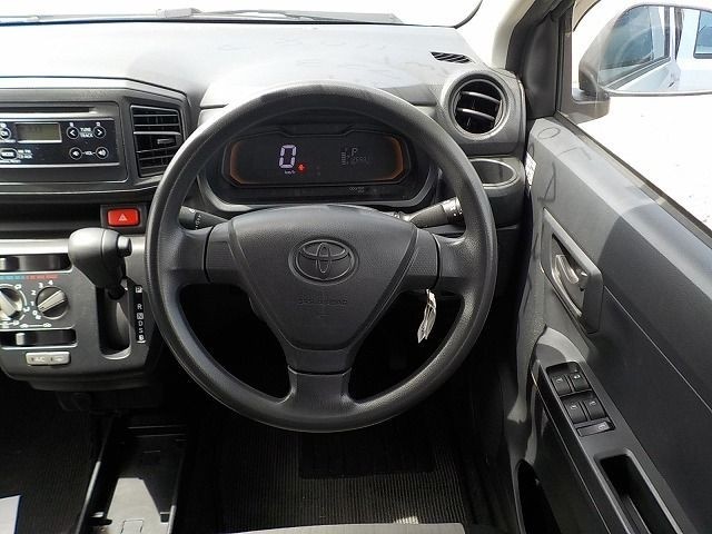 TOYOTA PIXIS EPOCH 2019/7
