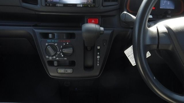 DAIHATSU MIRA E:S 2019/1