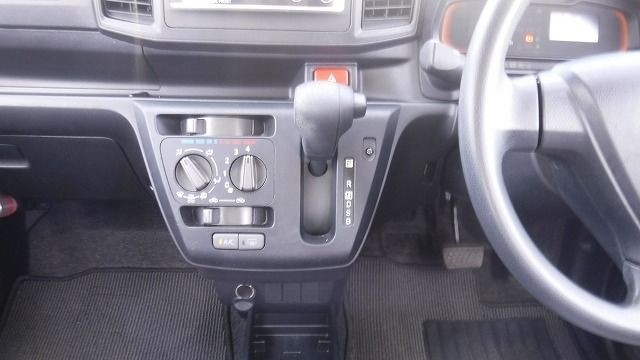 DAIHATSU MIRA E:S 2019/3