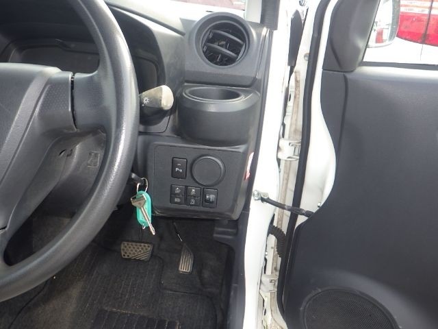 DAIHATSU MIRA E:S 2019/3