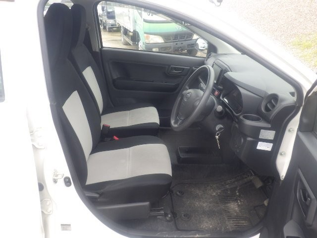 DAIHATSU MIRA E:S 2019/5