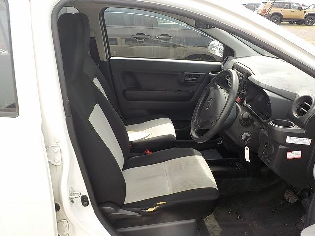DAIHATSU MIRA E:S 2019/3