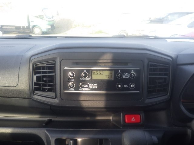 DAIHATSU MIRA E:S 2019/4