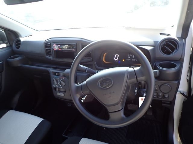 DAIHATSU MIRA E:S 2019/5