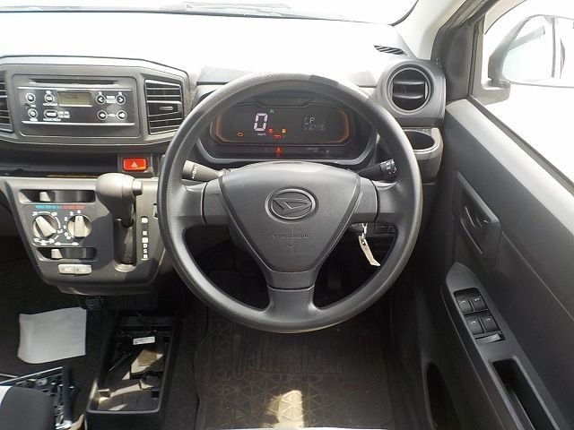 DAIHATSU MIRA E:S 2019/5