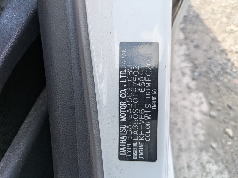 DAIHATSU MIRA E:S 2019/6