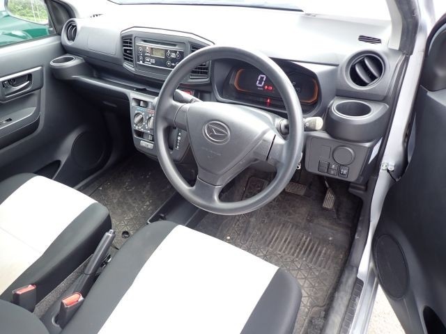 DAIHATSU MIRA E:S 2019/6