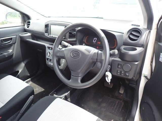DAIHATSU MIRA E:S 2019/6