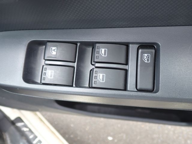 DAIHATSU MIRA E:S 2019/6