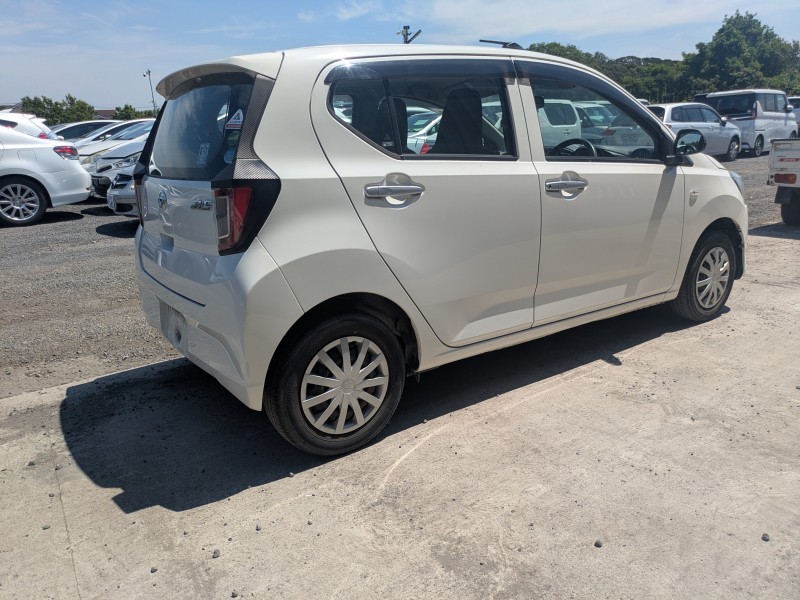 DAIHATSU MIRA E:S 2019/6