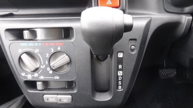 DAIHATSU MIRA E:S 2019/1