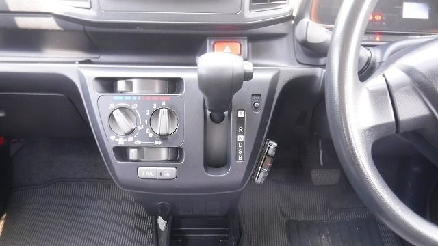 DAIHATSU MIRA E:S 2019/1