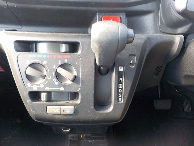 DAIHATSU MIRA E:S 2020/11