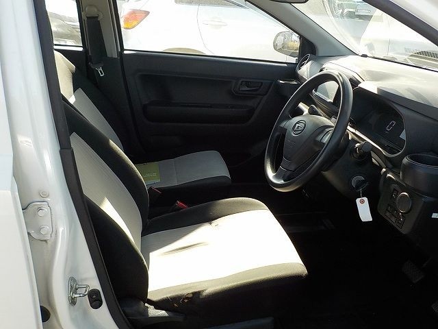 DAIHATSU MIRA E:S 2020/11