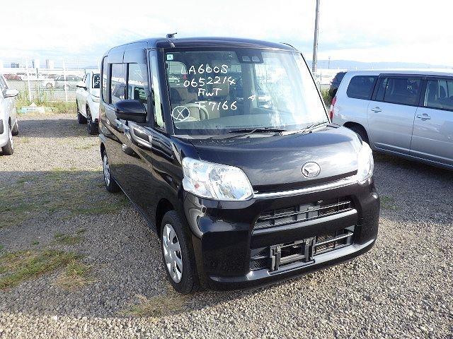 DAIHATSU TANTO 2018/4