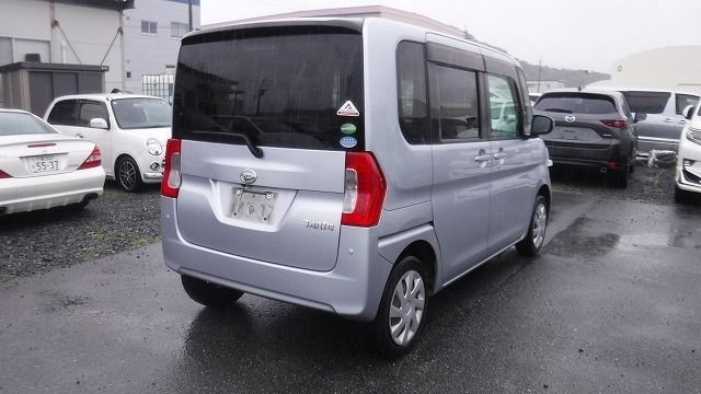 DAIHATSU TANTO 2019/4