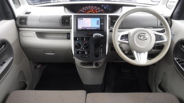 DAIHATSU TANTO 2019/4
