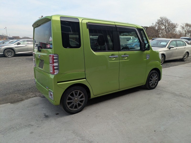 TOYOTA PIXIS MEGA 2019/1