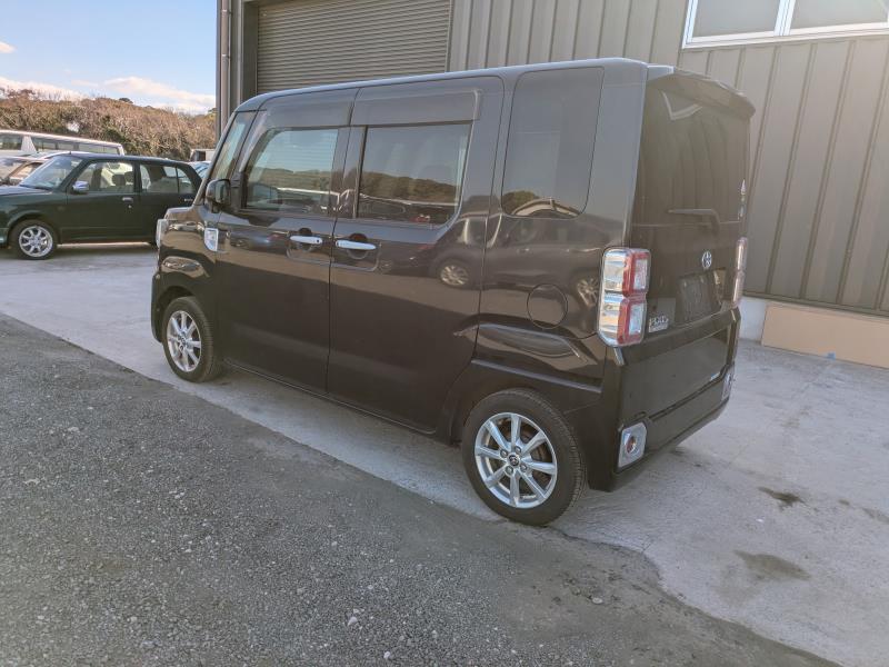 TOYOTA PIXIS MEGA 2019/3