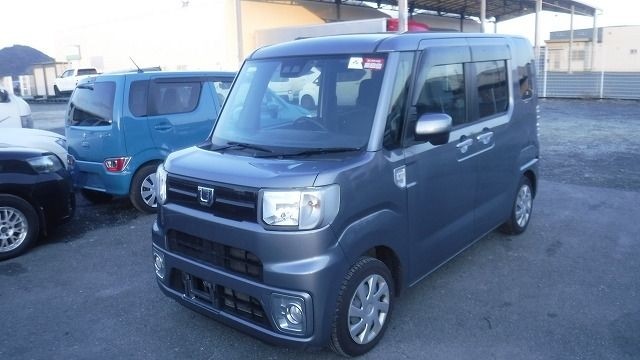 DAIHATSU WAKE 2020/11