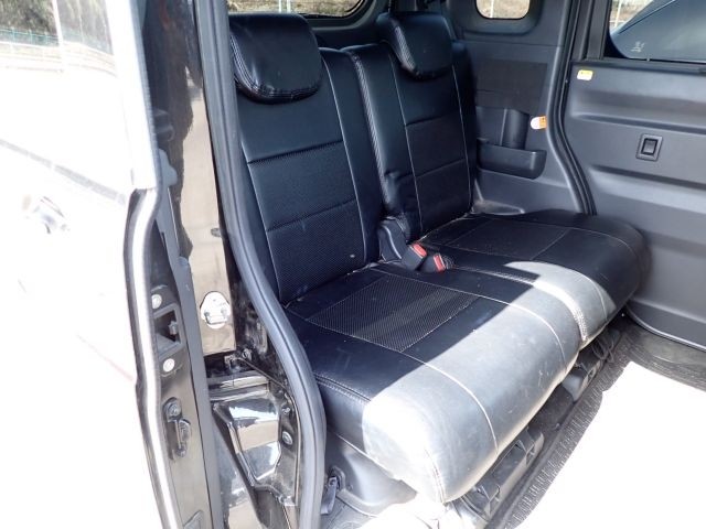 DAIHATSU WAKE 2019/5