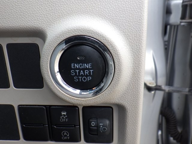 TOYOTA PASSO 2020/10