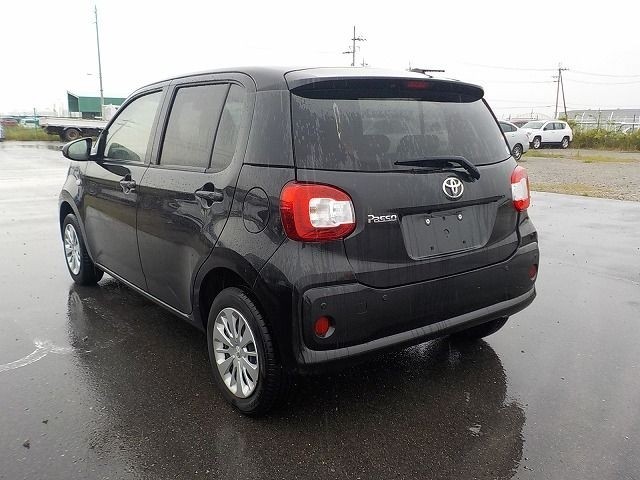 TOYOTA PASSO 2019/7