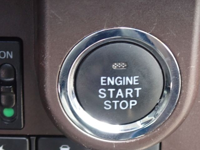 TOYOTA TANK 2019/4