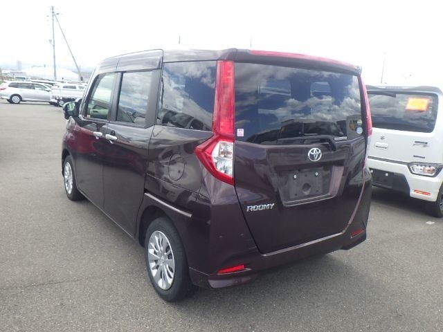 TOYOTA ROOMY 2019/6