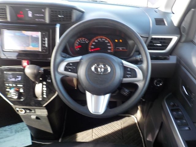 TOYOTA ROOMY 2019/7