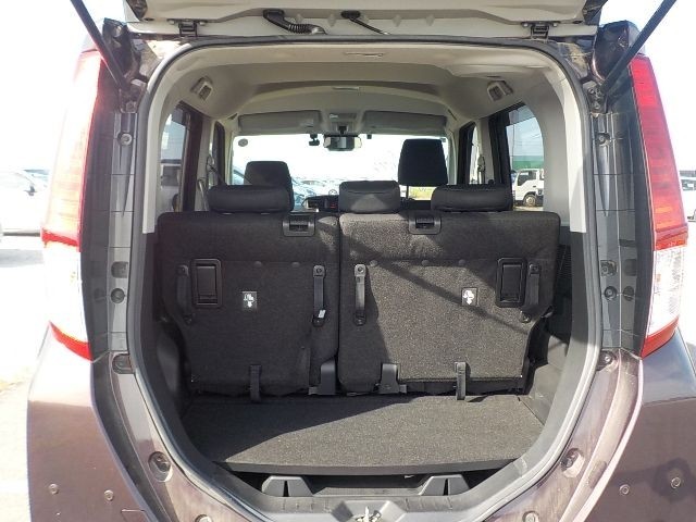 TOYOTA ROOMY 2019/7