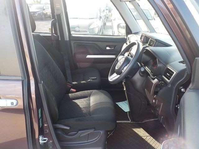 TOYOTA ROOMY 2019/7