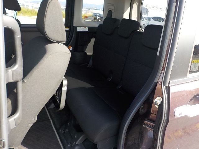 TOYOTA ROOMY 2019/7