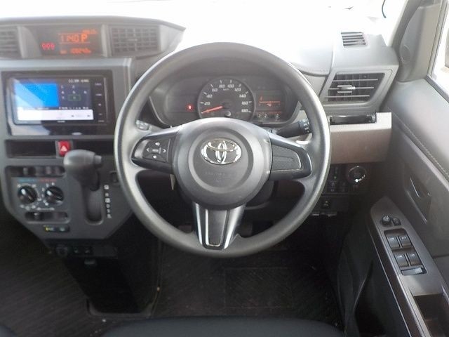 TOYOTA ROOMY 2019/7