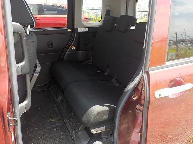 TOYOTA ROOMY 2019/7
