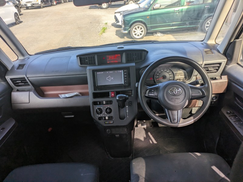 TOYOTA TANK 2019/11