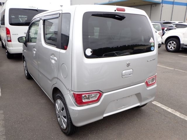 SUZUKI WAGON R 2019/3