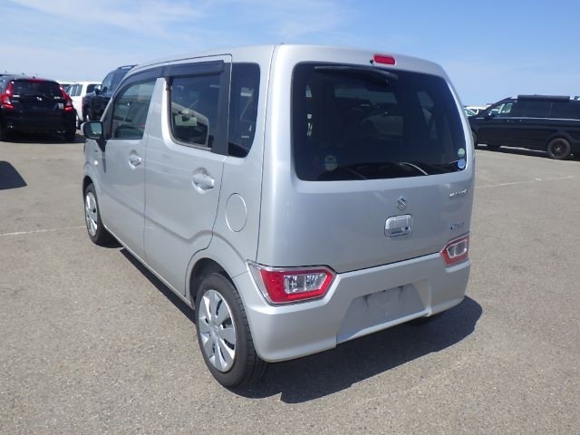 SUZUKI WAGON R 2019/5