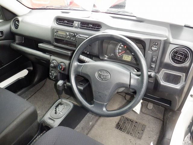 TOYOTA PROBOX VAN 2015/2