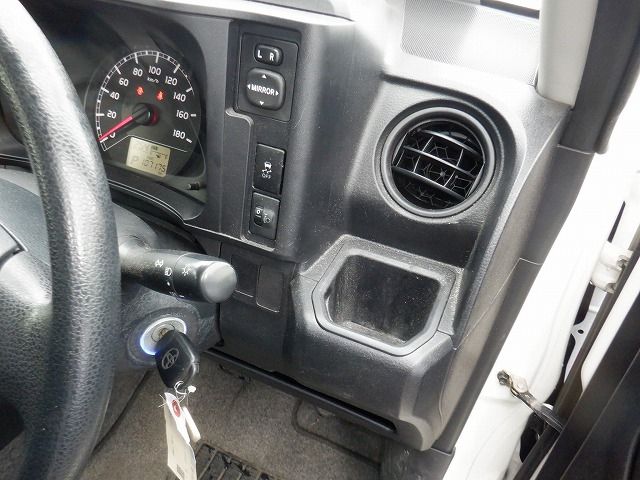 TOYOTA PROBOX VAN 2015/2