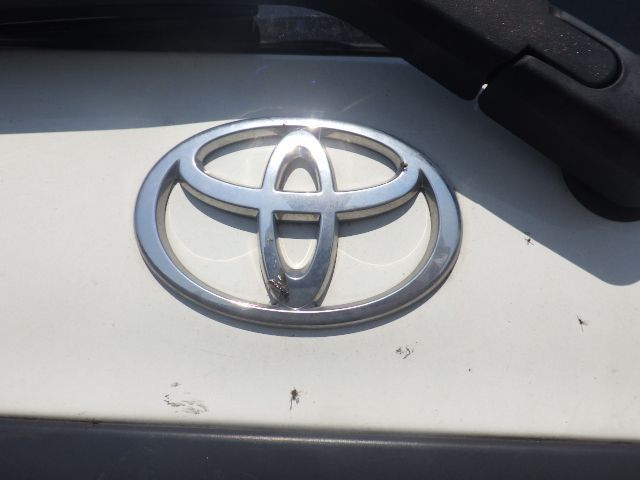 TOYOTA SUCCEED 2015/2